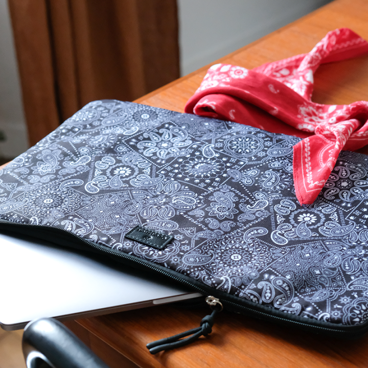 Housse ordinateur Bandana 15,6"